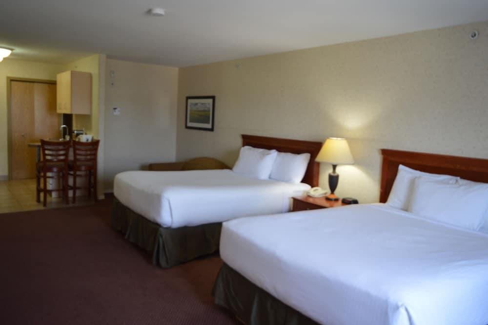 Super 8 By Wyndham Grande Prairie Hotel Buitenkant foto